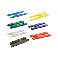 Assembly spacer clip shape H