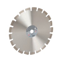 Diamond cutting disc for asphalt