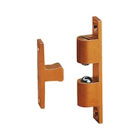 Latch closure for cabinets