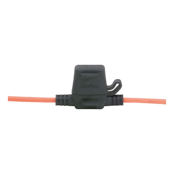 Fuse holder for flat blade fuses ATO