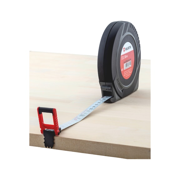Steel enclosed tape measure With 3:1 crank ratio for retracting the tape three times faster - 4