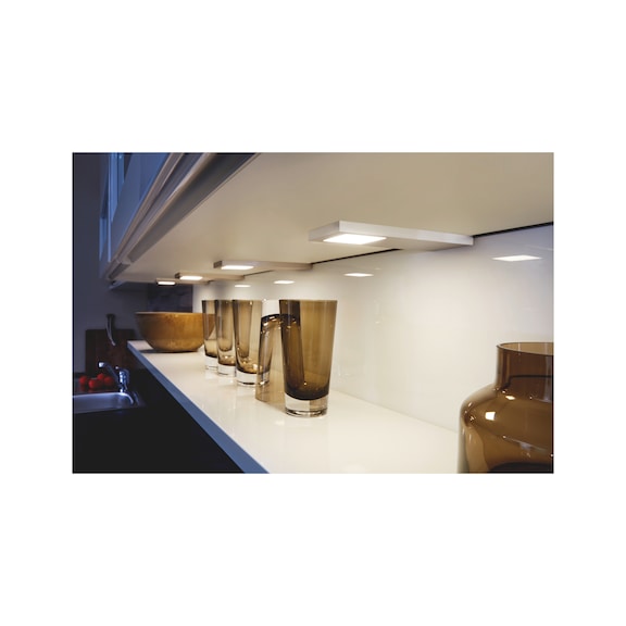 LED-Unterbauleuchte UBL-24-7-Set zum Unterschrauben unter Regalböden oder Ober-/Hängeschränke - 4