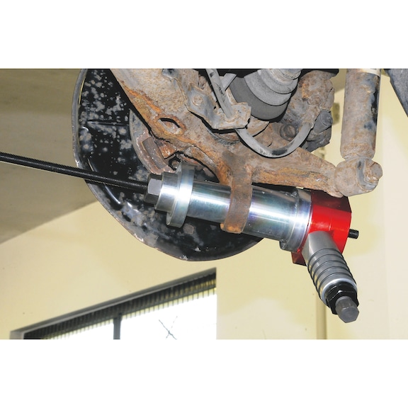 Universal tool set for removal and installation of bushings, bearings and sleeves Universal - 2