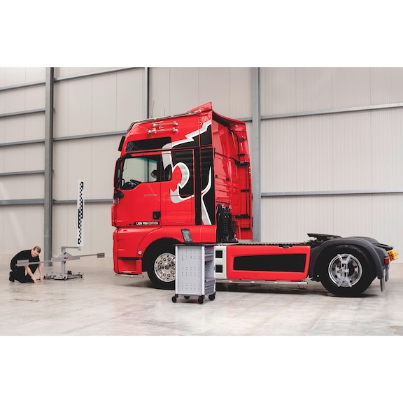 Dispositif d'étalonnage des systèmes d'assistance sur les véhicules utilitaires Outil d'étalonnage ADAS camions/bus - 6