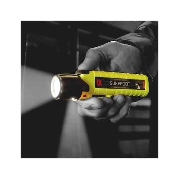 4AA SUREFOOT Z0 LED torch - 5
