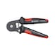 Crimping tool, side insertion