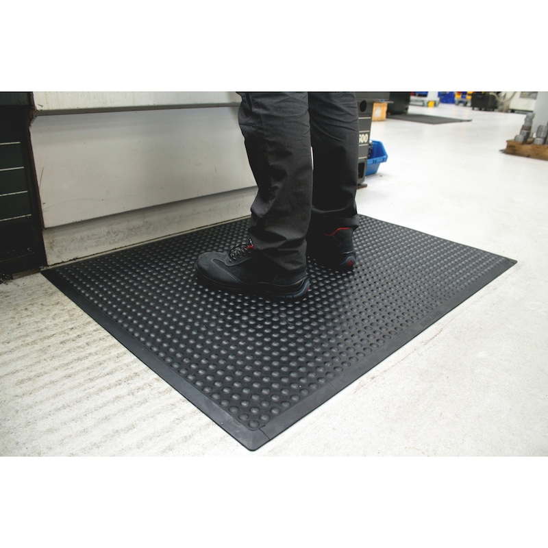 Anti-fatigue mat with textured surface, tiles - 6