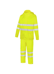 Un set de pluie de travail LUMEN de couleur jaune de la marque de vêtements de travail et chaussures de sécurité Würth MODYF vue de face. On y voit clairement le haut, le bas et la capuche.