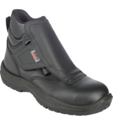 Chaussure de travail noire avec lacets protégés