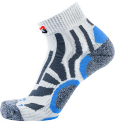 Chaussettes légères et vatives en tissu régulant le climat pour un confort maximum - idéal en été.