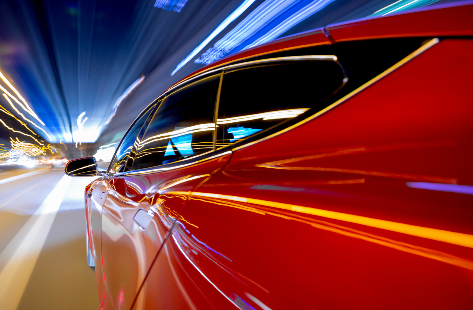 Titelbild Von 0 auf informiert: Crashkurs Elektromobilität Titelbild Von 0 auf informiert: Crashkurs Elektromobilität