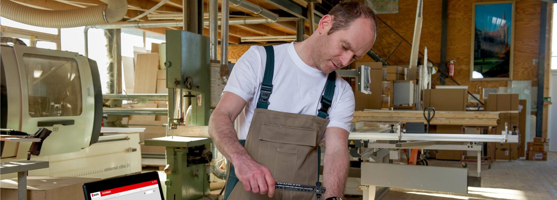 Titelbild Kunden-Hitliste: Ihre Top 10 Produkte im Holz- und Innenausbau Titelbild Kunden-Hitliste: Ihre Top 10 Produkte im Holz- und Innenausbau