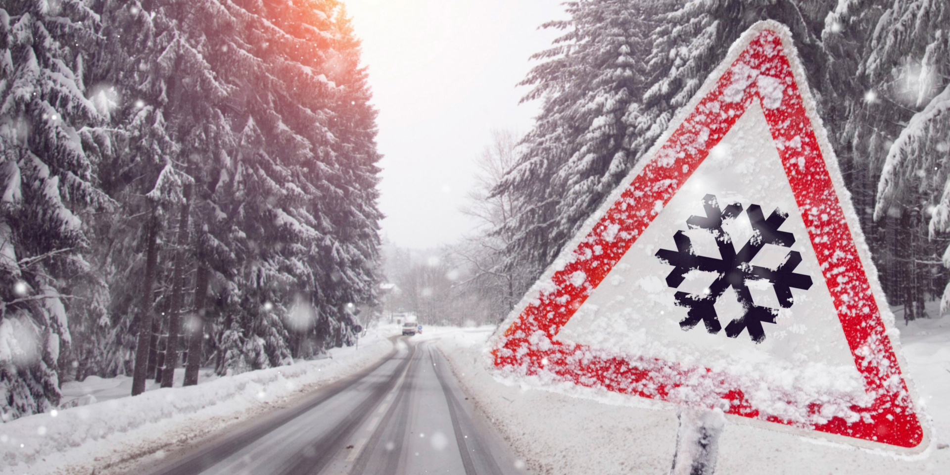 Titelbild Es wird eisig: Mit Streusalz durch den Winter Titelbild Es wird eisig: Mit Streusalz durch den Winter