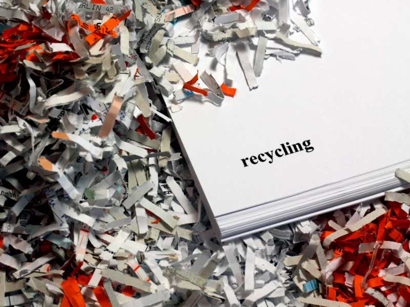 Teaser Marketingunterlagen werden auf Recyclingpapier klimaneutral produziert